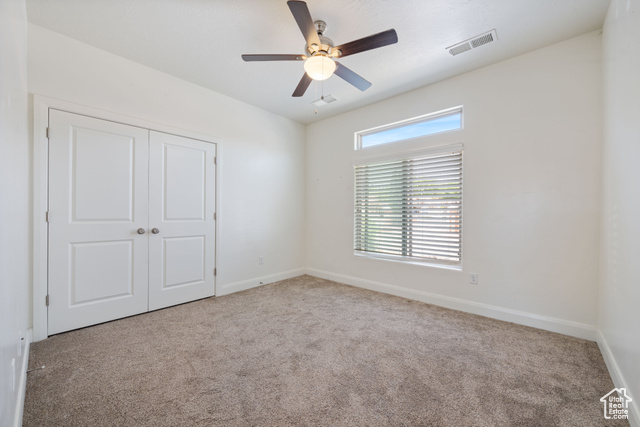 Photo 11 for MLS #2090866 at 258 N Windsor Dr