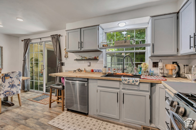 Photo 10 for MLS #2090879 at 1219 W Middlesex Rd