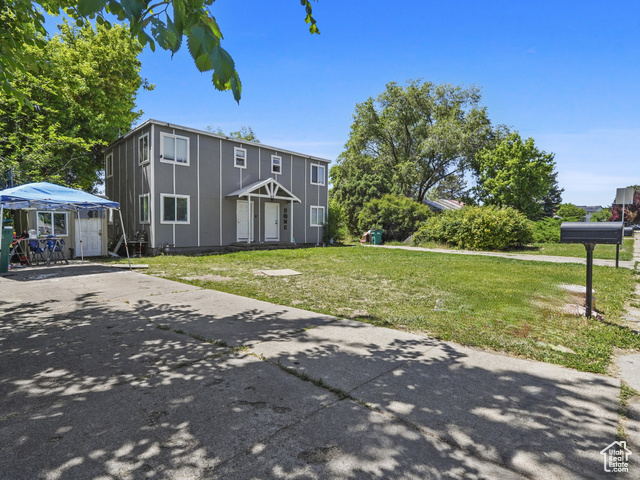 Photo 4 for MLS #2090881 at 60 S Whiteside St
