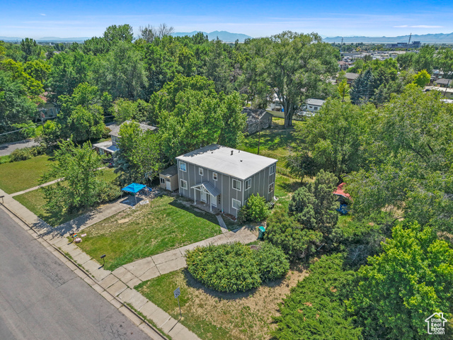 Photo 32 for MLS #2090881 at 60 S Whiteside St