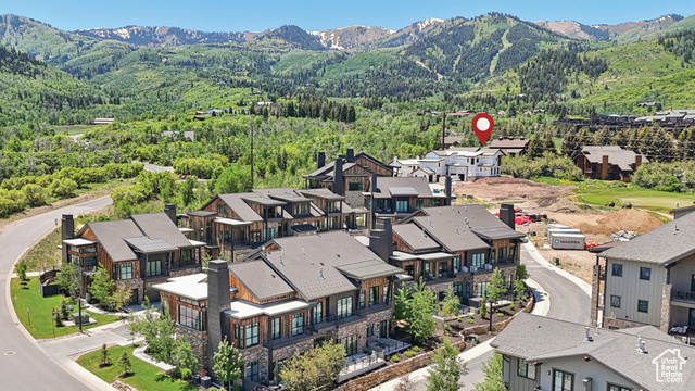 Photo 9 for MLS #2090887 at 1988 Stone Creek Rd #20