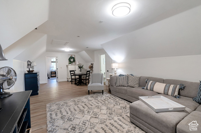 Photo 40 for MLS #2090898 at 1110 S Woodland Hills Dr