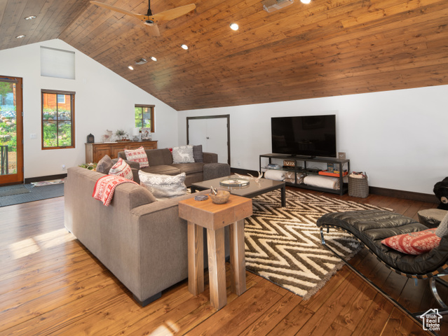 Photo 30 for MLS #2091054 at 6762 E 6675 North