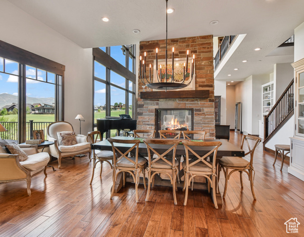 Photo 14 for MLS #2091106 at 707 N Chimney Rock Rd