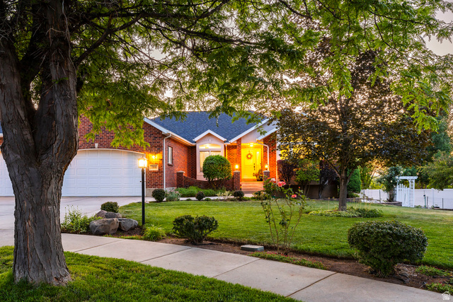 13898  Summerset Cir
                     MLS #2091112