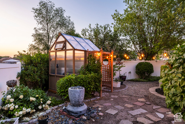 Photo 22 for MLS #2091112 at 13898 Summerset Cir