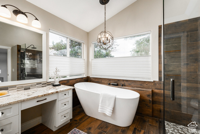 Photo 10 for MLS #2091112 at 13898 Summerset Cir