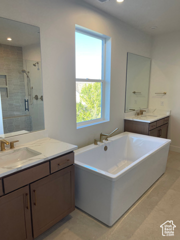 Photo 3 for MLS #2091161 at 5958 W Eric Mountain Ln #104