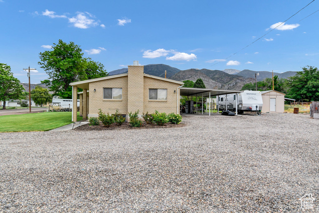 Photo 5 for MLS #2091170 at 162 E 200 North