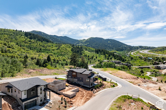 Photo 8 for MLS #2091180 at 4169 W Discovery Way #302