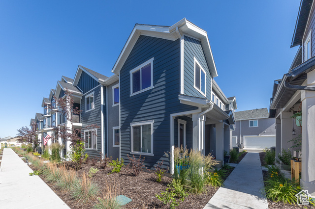 Photo 2 for MLS #2091209 at 3333 W 3745 South