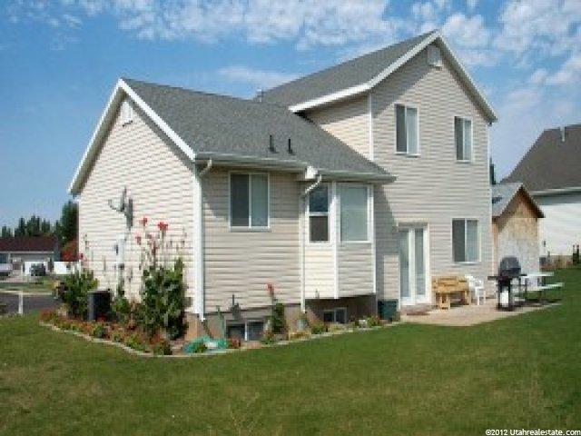 906 S 1150 W, Clearfield, UT 84015 — photo 2