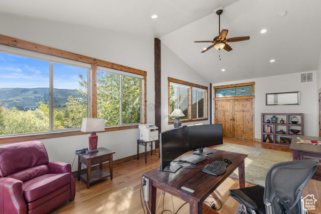 Photo 39 for MLS #2091217 at 1560 Reserve Dr