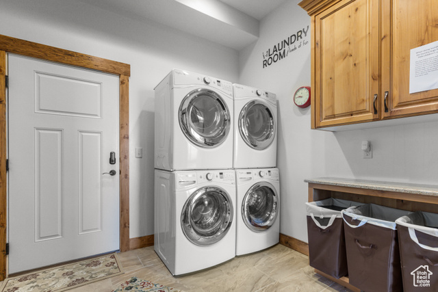 Photo 12 for MLS #2091217 at 1560 Reserve Dr