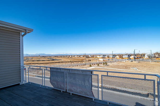 Photo 7 for MLS #2091229 at 90 N Harker Creek St #143