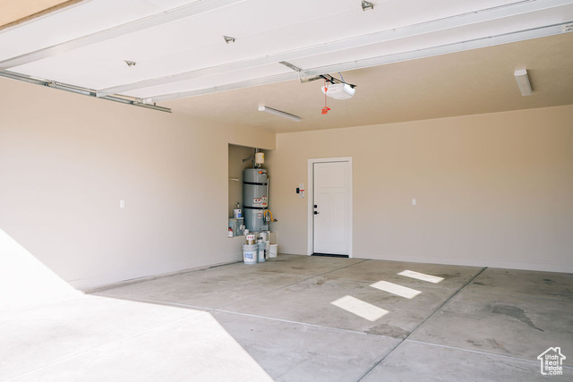Photo 12 for MLS #2091265 at 579 N Staci Dr