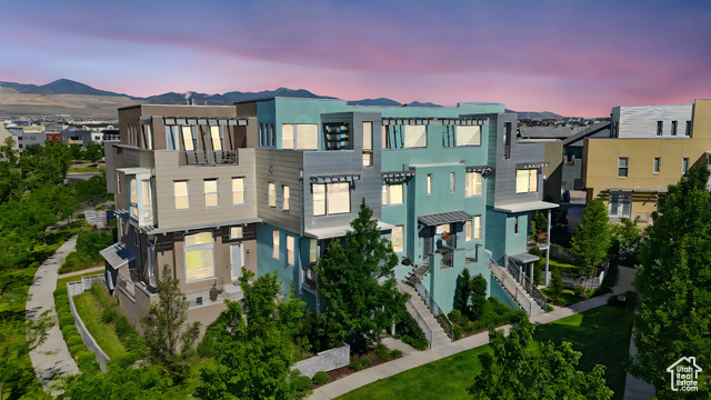 4746 W DAYBREAK RIM WAY, South Jordan UT 84009