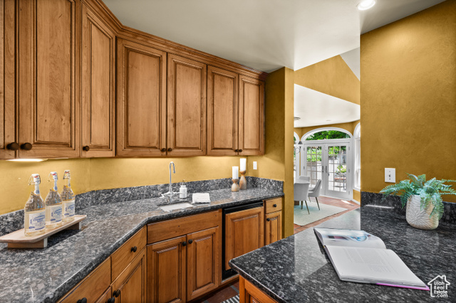 Photo 23 for MLS #2091307 at 5757 S Holladay Blvd