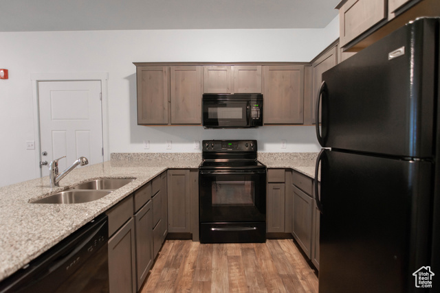 Photo 4 for MLS #2091338 at 477 S 850 East