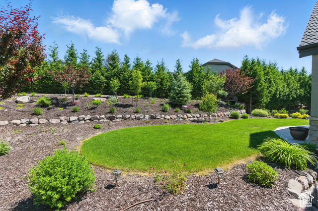 Photo 42 for MLS #2091350 at 2209 E Viscaya Dr