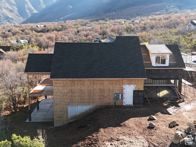 Photo 4 for MLS #2091356 at 1087 S Loafer Dr