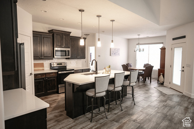 Photo 6 for MLS #2091384 at 1060 N Ocotillo Dr