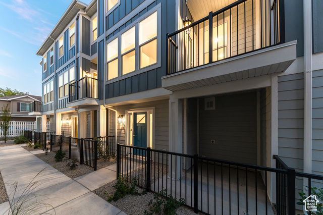 153 E LINKWOOD PL #44, South Salt Lake UT 84115