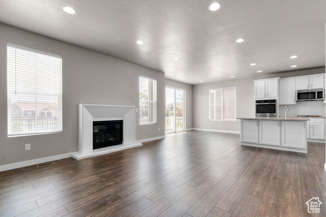 Photo 10 for MLS #2091427 at 1298 E Salt Creek Peak