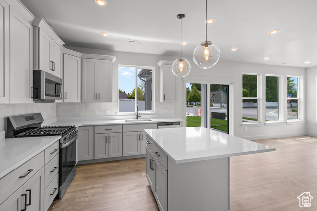 Photo 19 for MLS #2091435 at 691 N 600 West #116