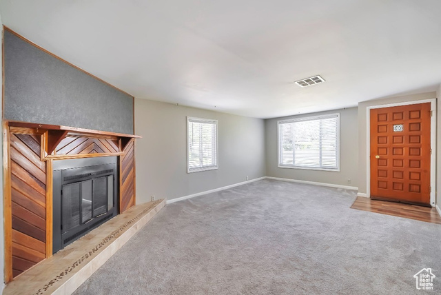 Photo 11 for MLS #2091441 at 560 E Garden Ave