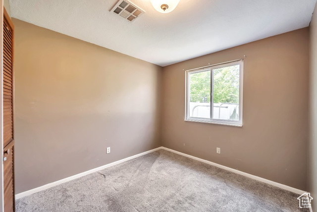 Photo 12 for MLS #2091441 at 560 E Garden Ave