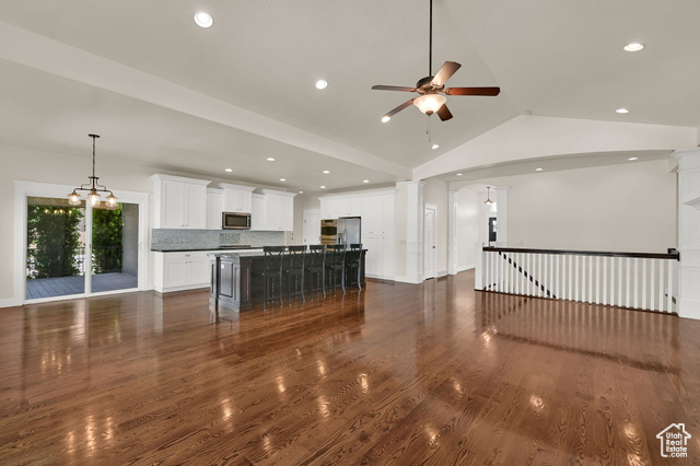 Photo 15 for MLS #2091462 at 514 Rigby Rd