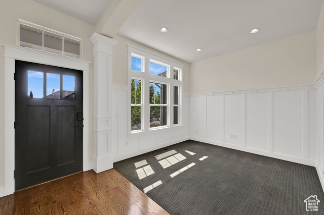 Photo 7 for MLS #2091462 at 514 Rigby Rd