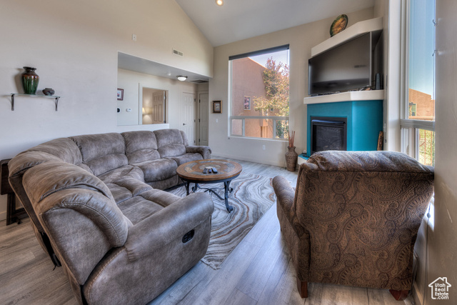 Photo 12 for MLS #2091477 at 3764 Prickly Pear Cir #5A6