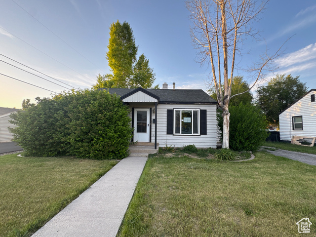 1704 W 50 N Provo, Utah Cute one level home in prime Provo location. Sits right next to a city park. Large backyard, and detached single car garage. Offers are taken by bid on HUD's website. Call broker for questions on how to place a bid. Buyers to use a registered broker to place their bid. This home can get an FHA loan with a repair escrow, call for questions on repair escrows. Also $100 down payment program offered for FHA buyers on this home. Get disclosures off the website, year built 1943.