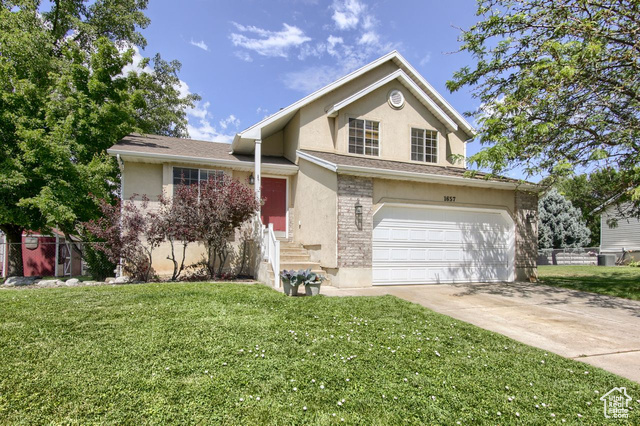 1657 N LEWIS AND CLARK DR, Centerville UT 84014