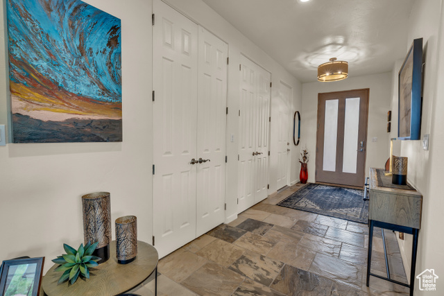 Photo 11 for MLS #2091498 at 2255 Tuweap Dr #54