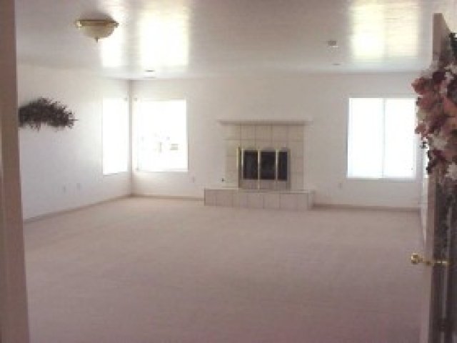 142 Coventry Ln, North Salt Lake, UT 84054 — photo 6