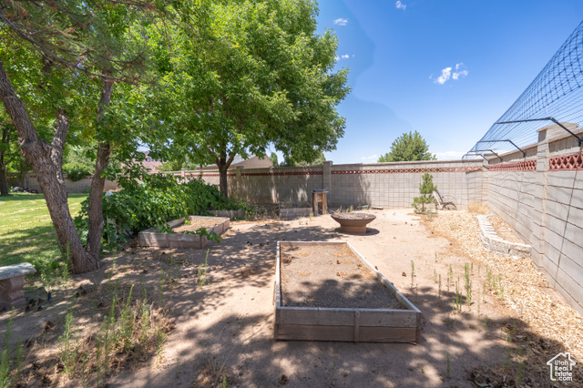 Photo 22 for MLS #2091526 at 4163 S Beeman Rd