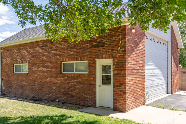 Photo 14 for MLS #2091526 at 4163 S Beeman Rd