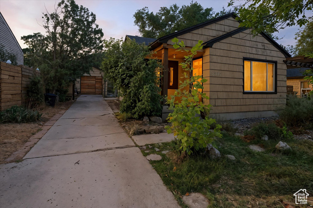 2835 S 2475 E, Salt Lake City UT 84109