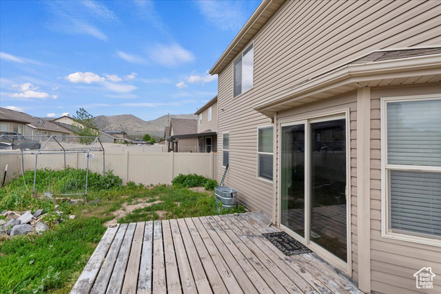 Photo 40 for MLS #2091548 at 2331 E Hitching Post Dr