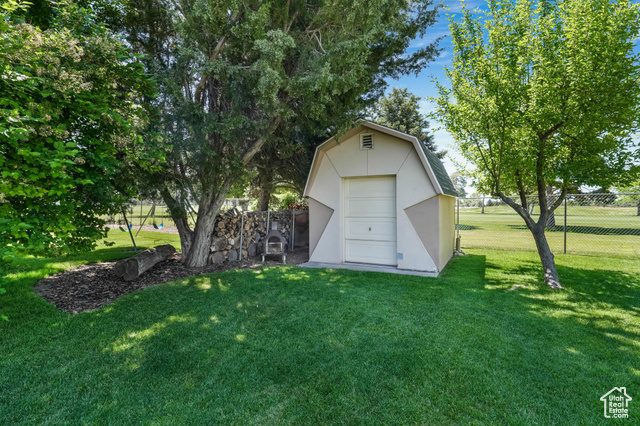 Photo 35 for MLS #2091561 at 5077 W 11000 North