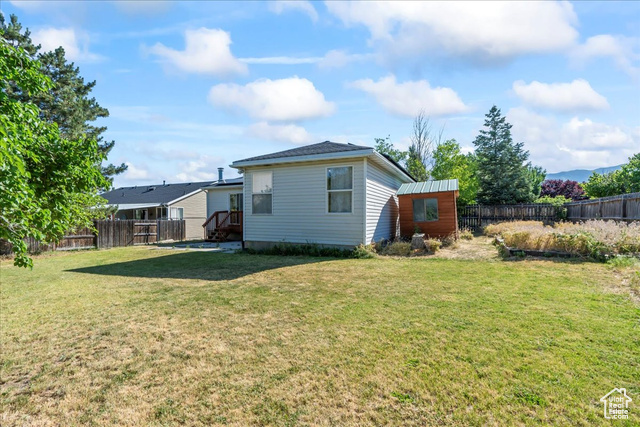 Photo 40 for MLS #2091587 at 868 E Valley View Dr