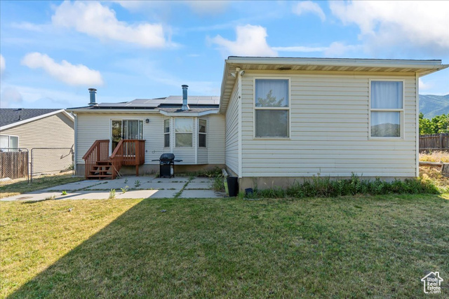 Photo 38 for MLS #2091587 at 868 E Valley View Dr
