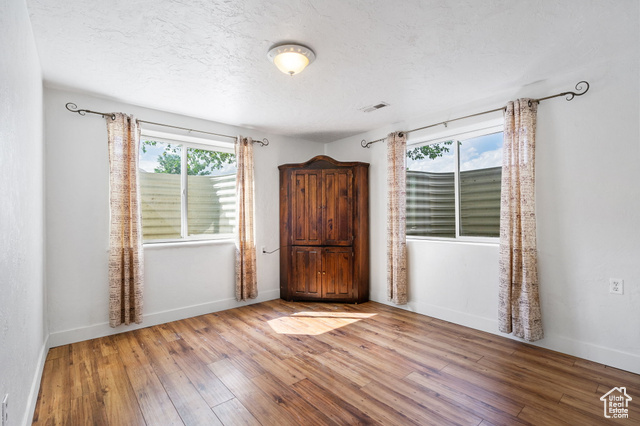 Photo 9 for MLS #2091590 at 4212 N Majors St