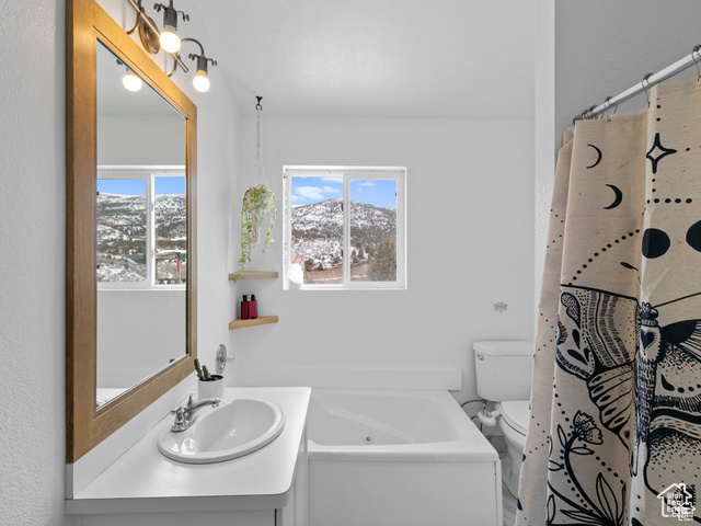 Photo 11 for MLS #2091637 at 8375 E Lake Pines Dr #212