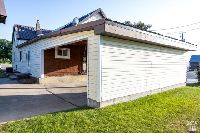 Photo 59 for MLS #2091644 at 297 S 200 West