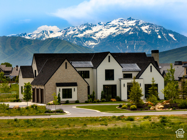 475 N WATERS EDGE RD, Midway UT 84049
