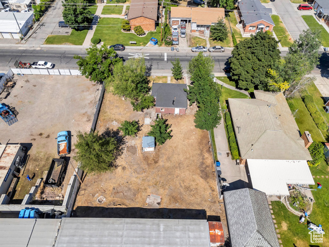 Photo 2 for MLS #2091653 at 146 N Grant Ave